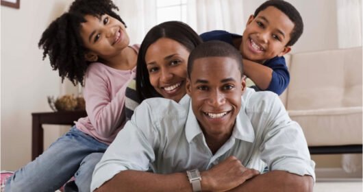 family-website-and-family-online-album-530x280 family-website-and-family-online-album-530x280